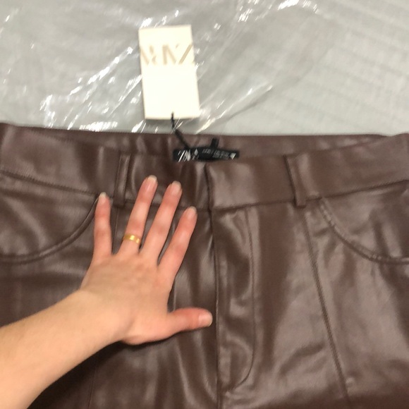 Zara faux leather pants - Picture 11 of 17